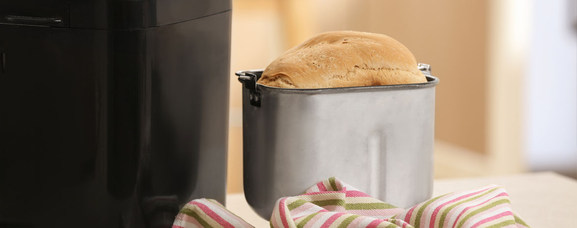 Хляб в хлебопекарна.